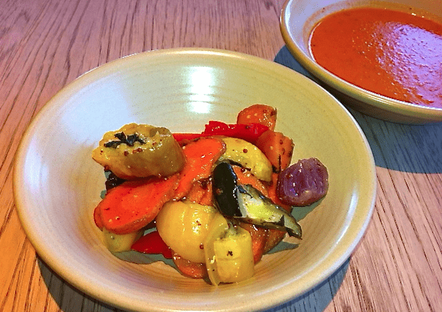 Good Earth Coffee House And Bakery – Roasted Summer Veggie Salad + Soup